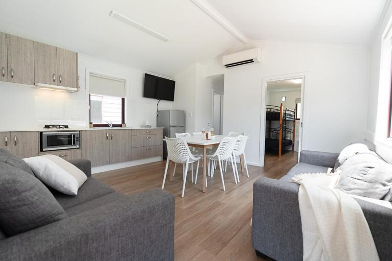 Adelaide Caravan Park - Aspen Holiday Parks Quarto foto