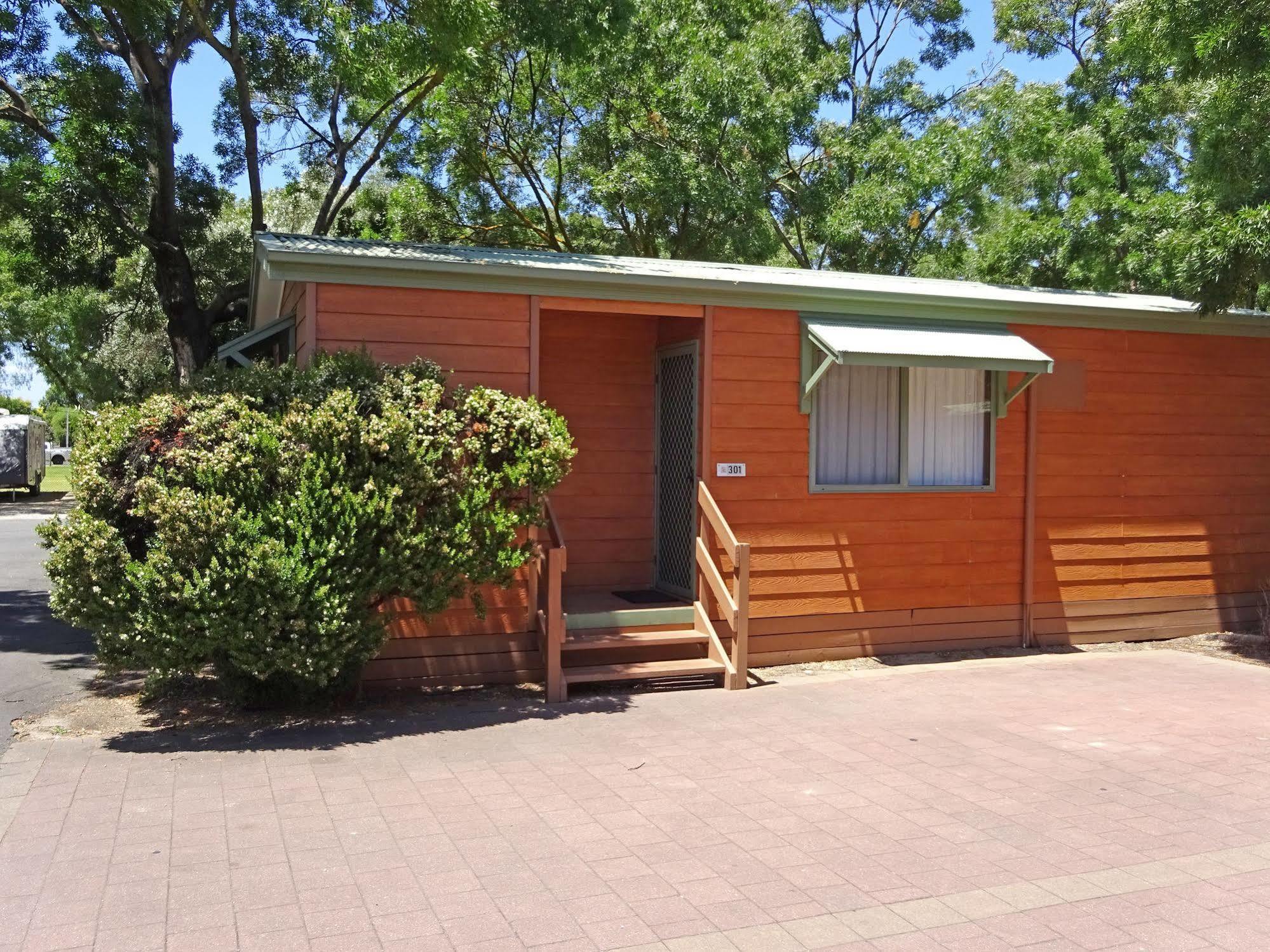 Adelaide Caravan Park - Aspen Holiday Parks Exterior foto